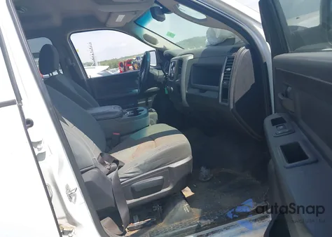 2014 Ram 2500 Tradesman из США, поврежденный, VIN 3C6TR5HT1EG154919